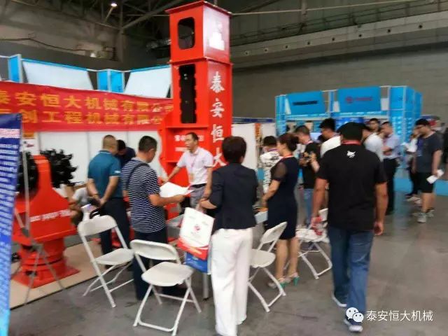 泰安恒大機(jī)械2017年度公路工程科技創(chuàng)新成果申報(bào)榮獲交通部二等獎(jiǎng) 泰安恒大機(jī)械2017年度公路工程科技創(chuàng)新成果申報(bào)榮獲交通部二等獎(jiǎng)